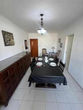 Amplio Departamento con Asador en el Corazón de Santa Fe
